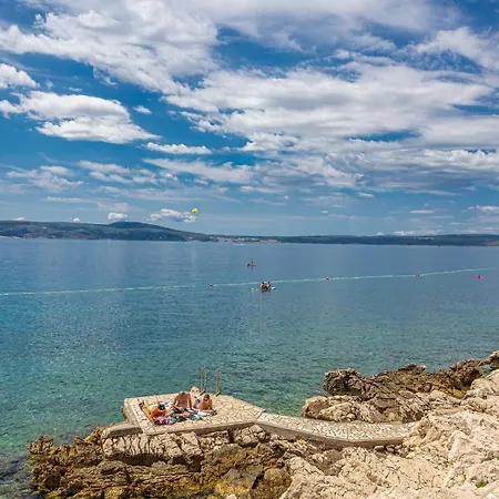 Sea La Vie krevet i doručak 4*