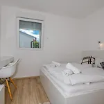 Sea La Vie 4*