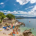 Sea La Vie 4*