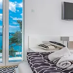 Sea La Vie 4*