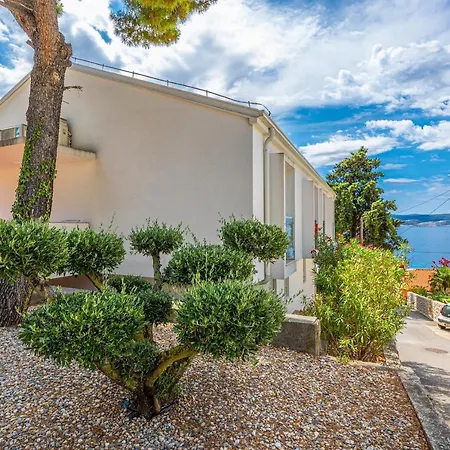 Sea La Vie Bed & Breakfast