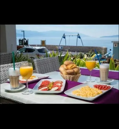 Sea La Vie ベッド・アンド・ブレックファスト ノヴィ・ヴィノドロスキー