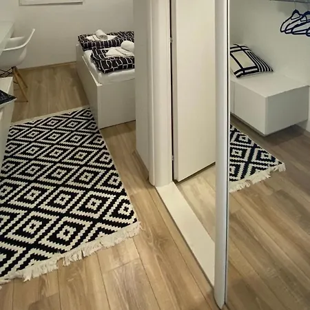 Sea La Vie ベッド・アンド・ブレックファスト ノヴィ・ヴィノドロスキー