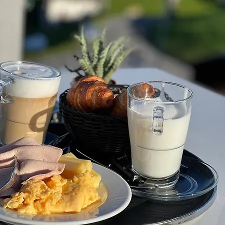 Sea La Vie Frühstückspension