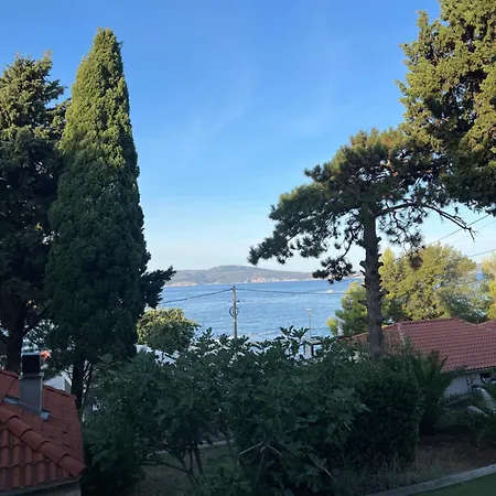 Sea La Vie